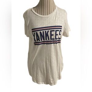 Tailgate size large ladies Yankees t shirt purchased at yankee stadium see pics